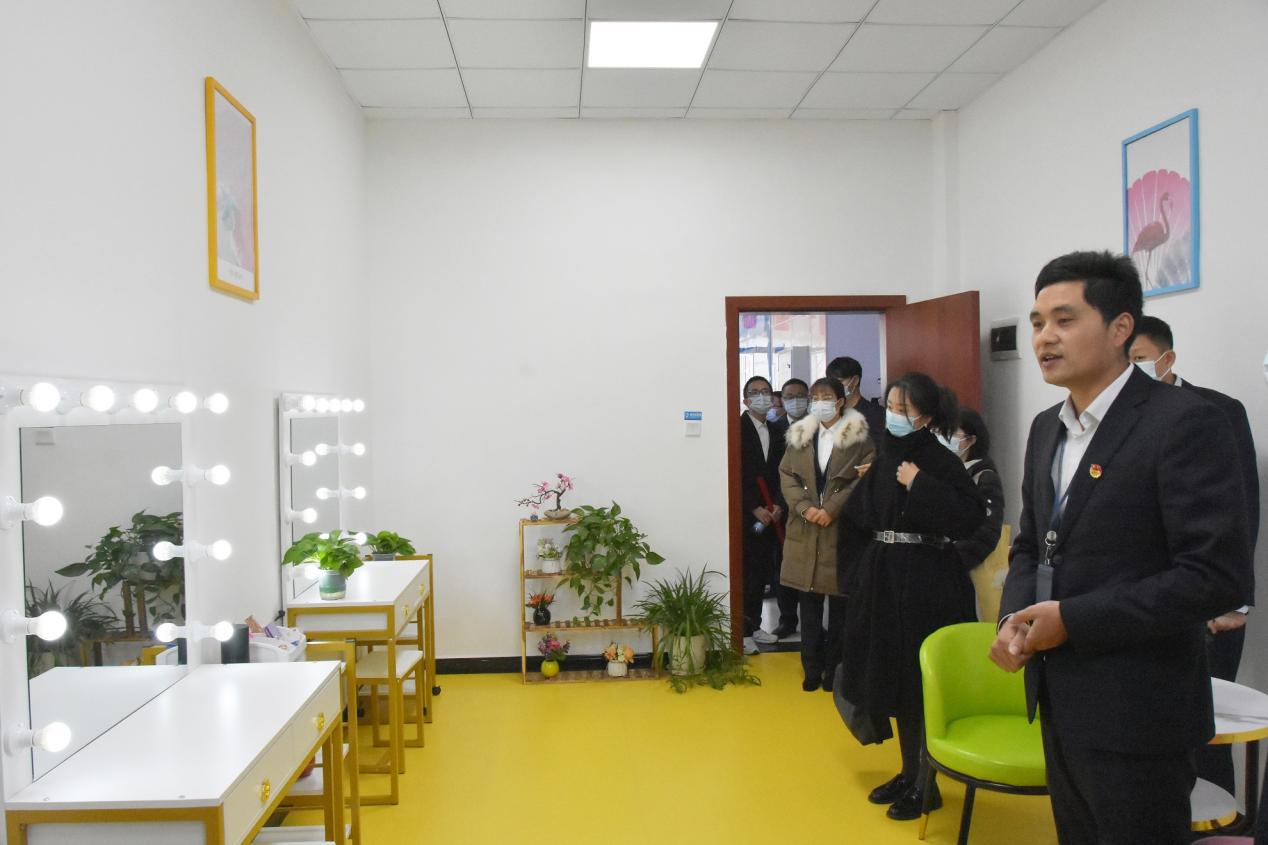 4.參觀微笑化妝間